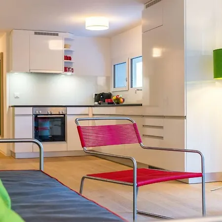 公寓式酒店 Legendaer 4*