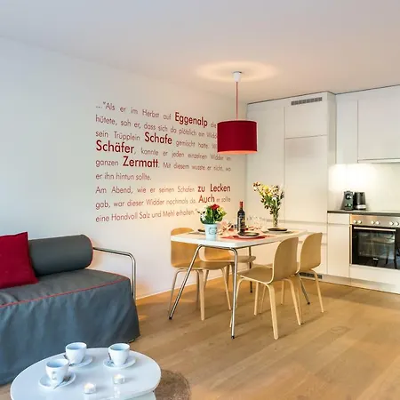 Legendaer Aparthotel 4*
